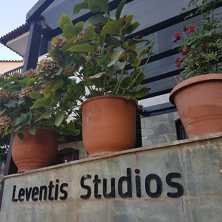 Leventis Studios Karlovassi Exterior photo